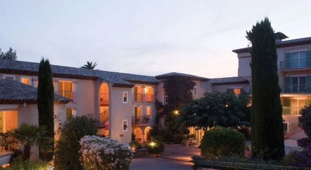 Hotel Le Club de Cavaliere, 预订 酒店 勒拉旺杜 Var coast