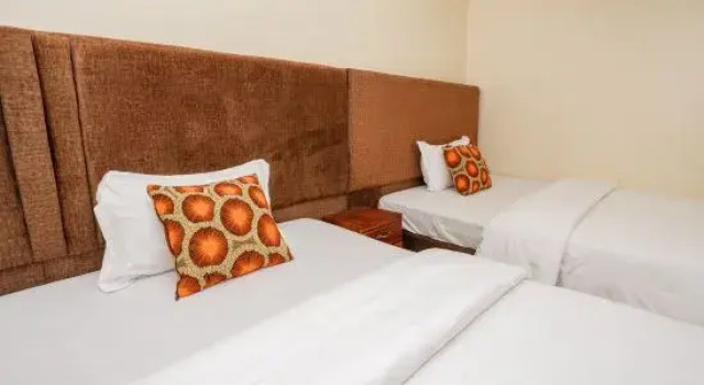 Люкс с 2 комнатами с видом на город Kirungi Tourism Hotel Apartments
