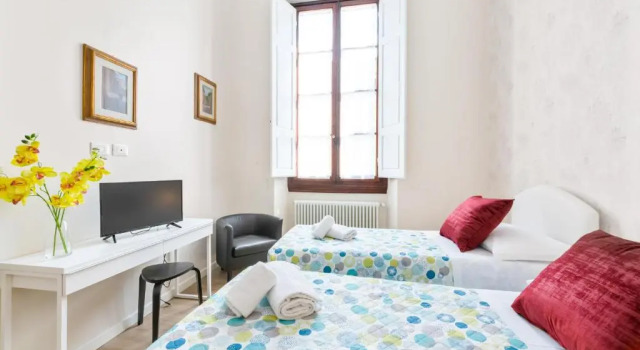 Апартаменты I Renai - Ponte delle Grazie Modern Apartment