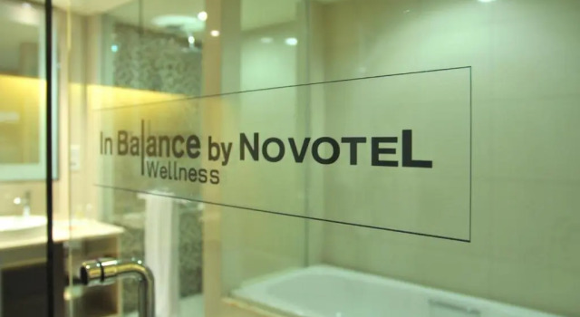 Двухместный номер Superior Отель Courtyard by Marriott Manado