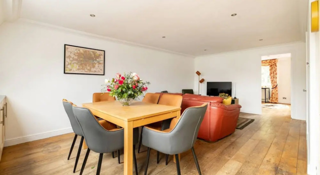 Your Home Away Newly Refurbished 3BR in Wandsworth