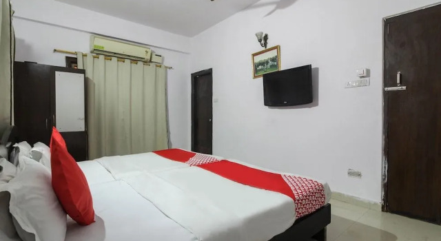 OYO 71431 Hotel Polo, Rezerwuj Hotel Somajiguda 