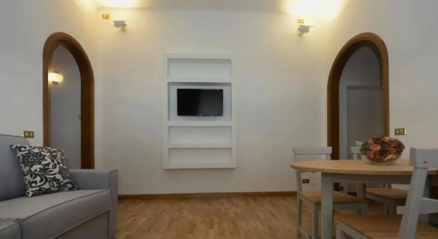 Appartamento Irene, Book Apartment Hotels in Pisa with Parking, Parking