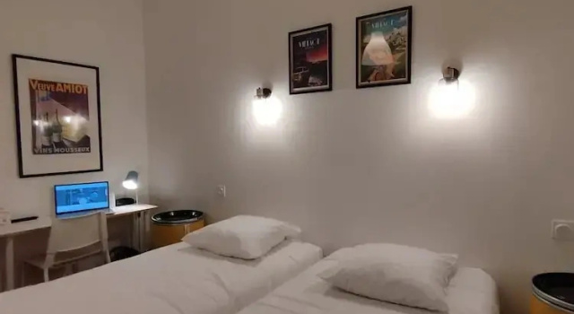 Двухместный номер Economy с видом на город The Originals Access, Hotel Le Canter Saumur