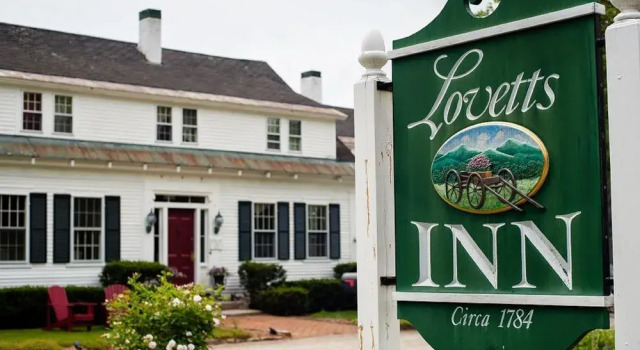 Lovett's Inn and Restaurant, Забронировать Отель Франкония Cannon Mountain