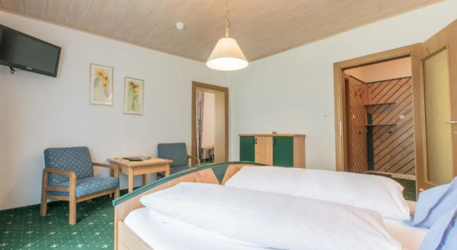 Pension Trojerhof