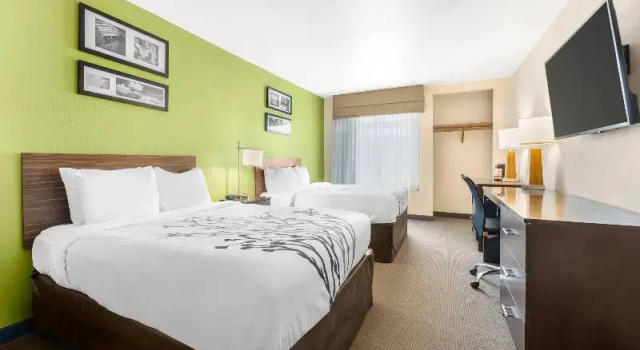 Люкс Sleep Inn & Suites Port Charlotte-Punta Gorda