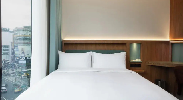 Superior Doppel Zimmer mit Stadtblick Oani