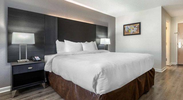 Двухместный номер Standard Econo Lodge at the University