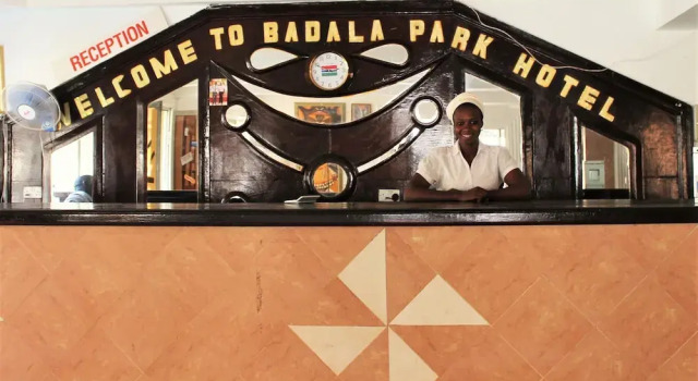 badala park hotel, Book Hotel Hoteller i Serekunda med pool, Swimmingpool