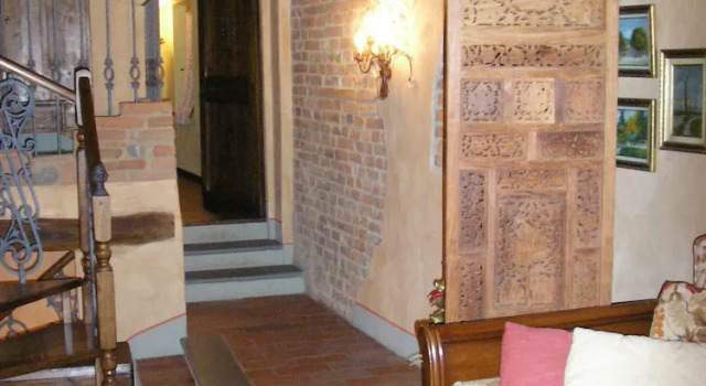 Tognazzi Casa Vacanze - Casa Giulia, Забронировать Отель Отели в центре Чертальдо, в центре