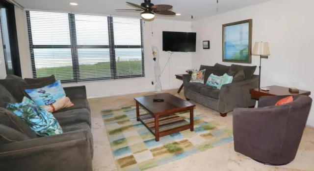 Sand Dollar 2-107, Rezerwuj Hotel Hotele w Saint Augustine Area z parkingiem, Parking