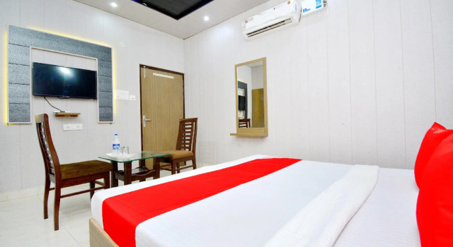 OYO 39867 Hotel arora inn