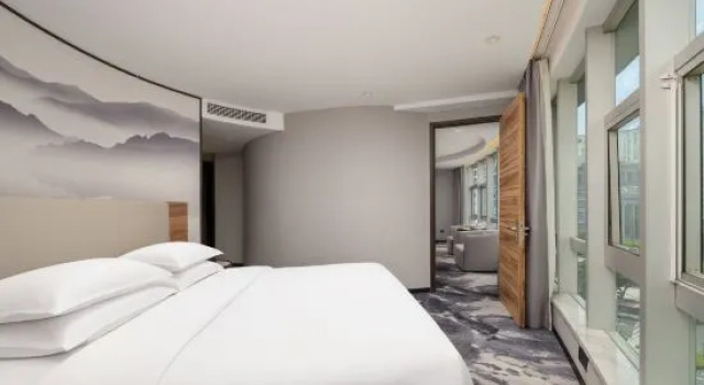 Suite Deluxe Radow E Hotel (Wenzhou Chezhan Avenue Times Square Branch)