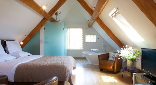 Eckington Manor