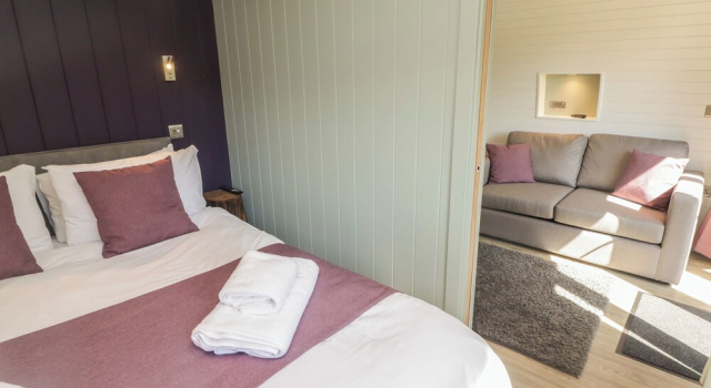 The Hazel Hobbit Pod, Boek Vakantiehuis Cowbridge 