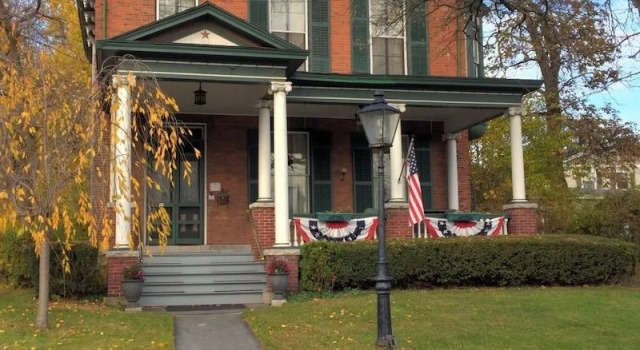 The Gridley Inn B&B, Rezervasyon Bed and Breakfast Waterloo New York State