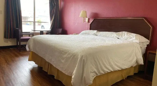 Dollar Save Inn, Book Hotel Magnolia Arkansas