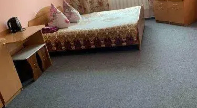 Standard Dreier Familie Zimmer Yevraziya