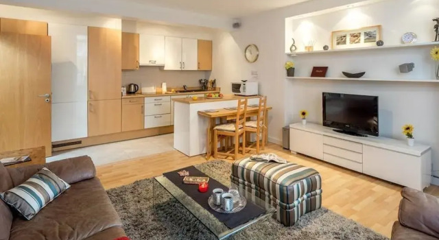 2 bed in Amazing West London Location, Забронировать Отель Отели Англии 3 звезды, 3*