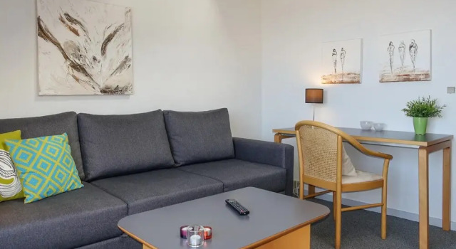 Beautiful Apartment in Allinge With 1 Bedrooms and Wifi, Book Lejlighed Lejligheder i Allinge, Lejlighed