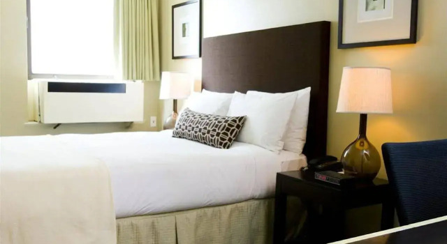 Inn of Chicago Magnificent Mile