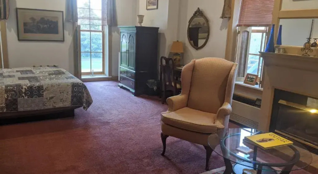 Люкс Executive Oak Valley Inn and Suites