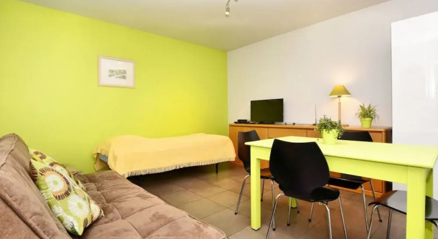 Magnificent Detached House With Sauna for Nature Lovers, Забронировать Отель Уффализ 