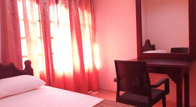 Вилла Deluxe Villa Vinses In Hikkaduwa