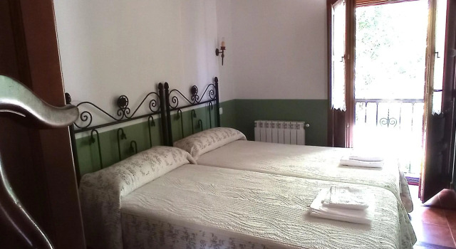 Casa Llano, Prenota Hotel Hotel a Asturie con parcheggio, Parcheggio