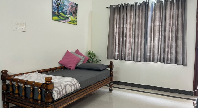 Premium 2BHK Gachibowli Walk to AIG- ISB-Microsoft, Rezerwuj Hotel Hotele w Telangana z parkingiem, Parking