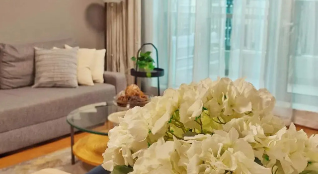 Апартаменты SuperHost - Fountain View Stylish Apt With Spacious Terrace