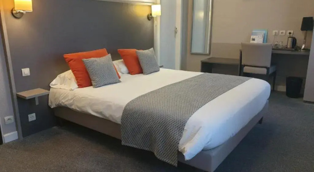 Номер Deluxe Hotel Henri IV