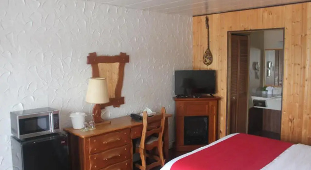 Двухместный номер Standard Motel Des Pays DEn Haut