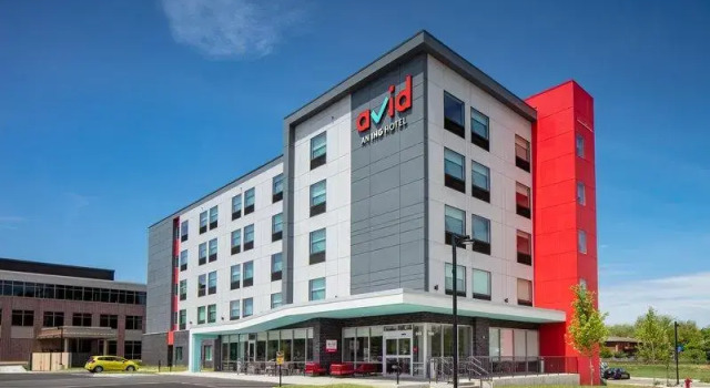 Люкс avid hotels - Madison - Monona by IHG