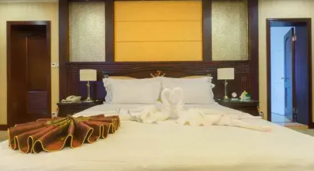Люкс Deluxe Chuxiong WeishengXiongbao Hotel