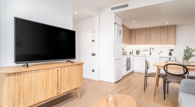 Апартаменты с 2 комнатами с балконом Limehome Barcelona Plaça Pirineus