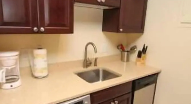 Апартаменты Premier Renaissance Properties - W Rittenhouse Sq
