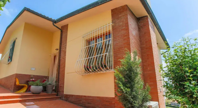 Casa Vintage, Book Hotel Santa Maria a Monte Tuscany