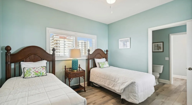Oceania 503 3 Bedroom Condo by RedAwning, Varaa Huoneisto Destin Emerald Coast
