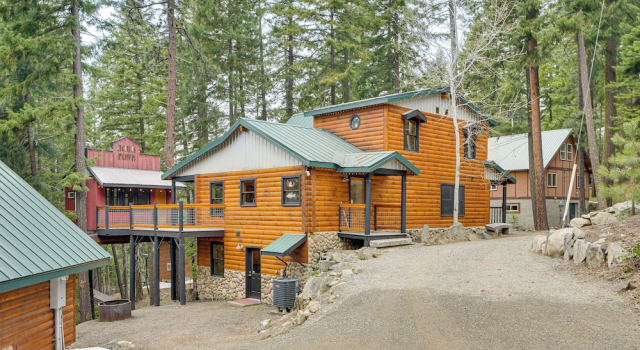 Коттедж 1 Mi to Cle Elum Lake! Family Cabin w/ Game Room