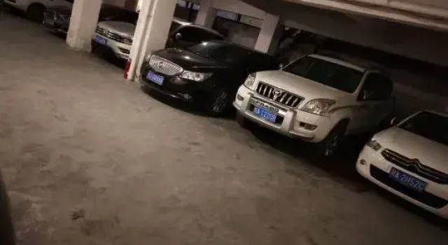 Jinlong Hotel Heishui, Prenota Hotel Hotel a Ngawa con parcheggio, Parcheggio