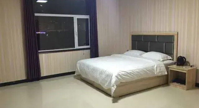 Yuzhong tucaizhu Business Hotel, Book Hotel Lanzhou Gansu