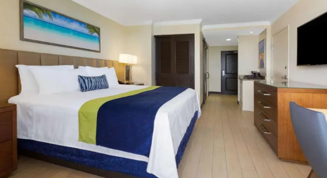 Номер Standard Wyndham Deerfield Beach Resort