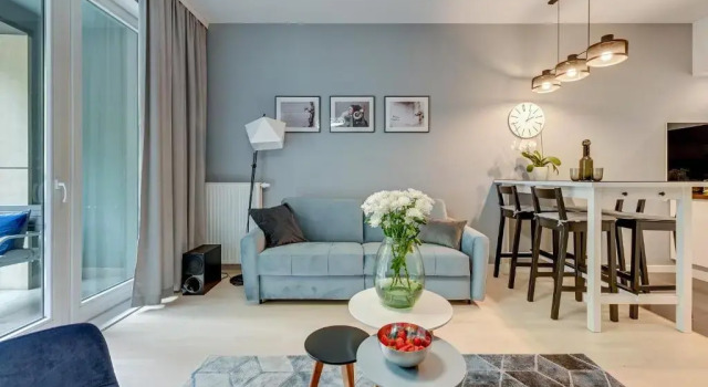 Люкс c 1 комнатой с балконом Old Town by Welcome Apartment