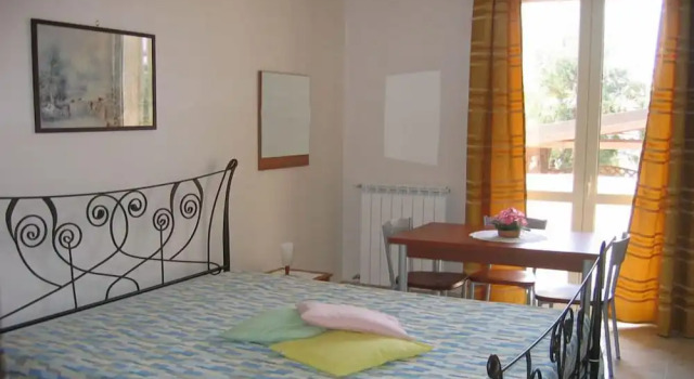 Standard- dobbelt værelse med altan B&B Villa Teresa