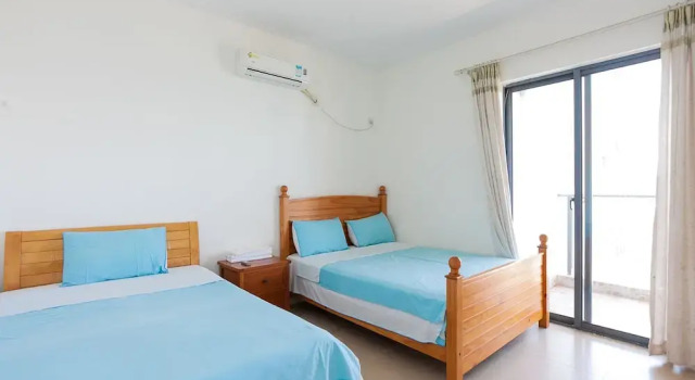 Апартаменты с 2 комнатами с балконом Sanya Chunting Holiday Apartment