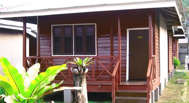 Семейный номер Standard с балконом и с красивым видом из окна Eastana Cherating Beach Resort