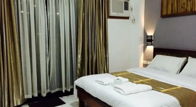 Номер Deluxe с балконом Ark Bayz Suites