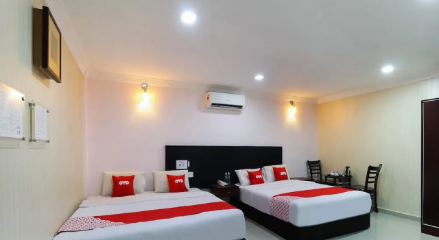 Семейный люкс OYO 89473 Sp Venture Hotel